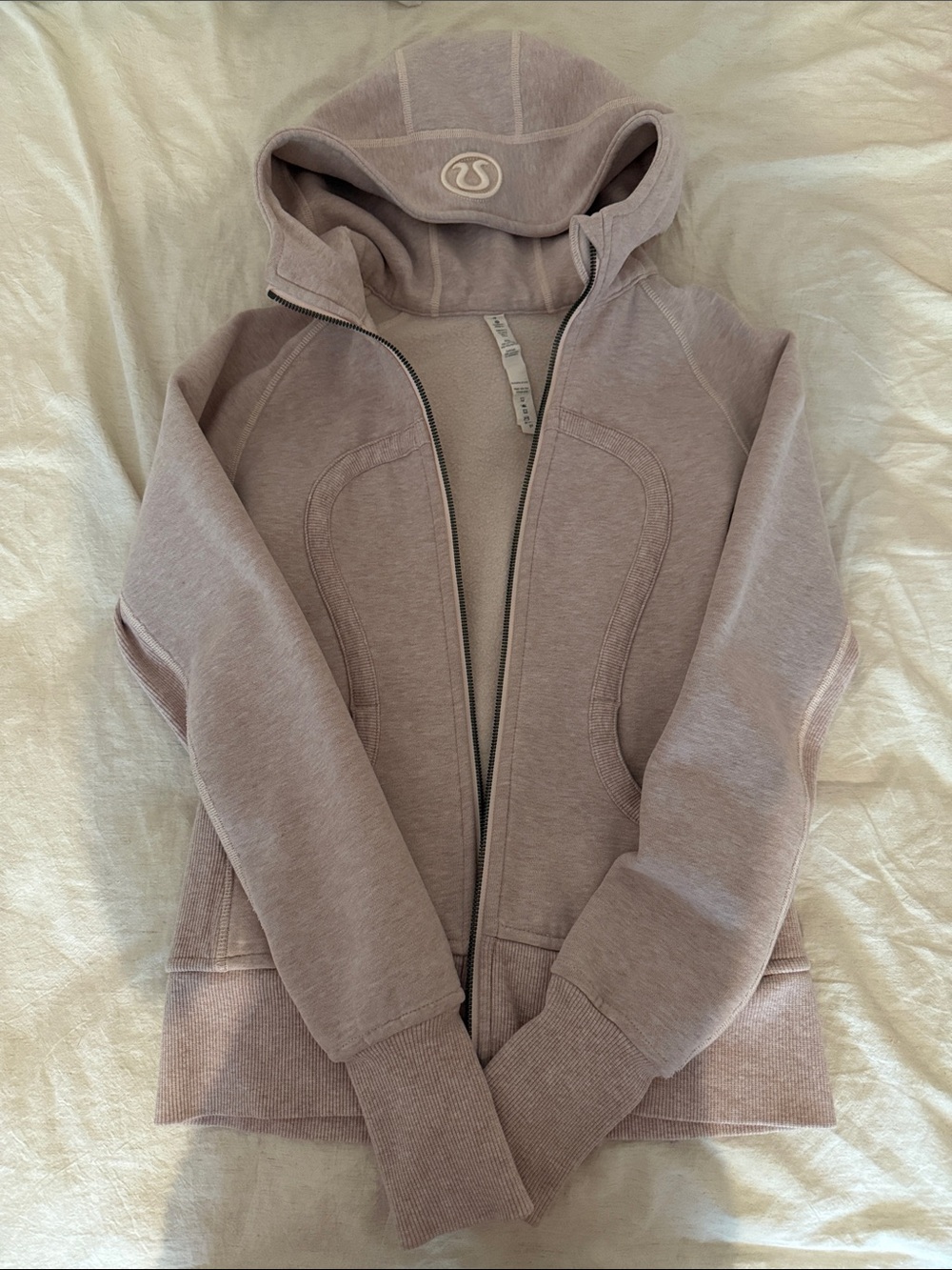 VINTAGE lululemon athletica Women's Hoodie Jacket - Dusty pink